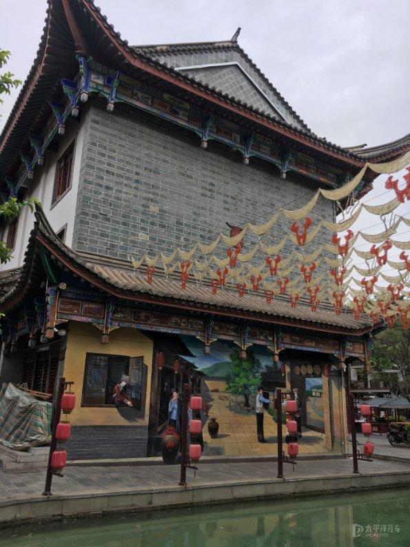 【八闽烟火气】福建跨年迎新促消费“放大招 ” 2000场以上促销活动 发放消费券和补贴超1.5亿